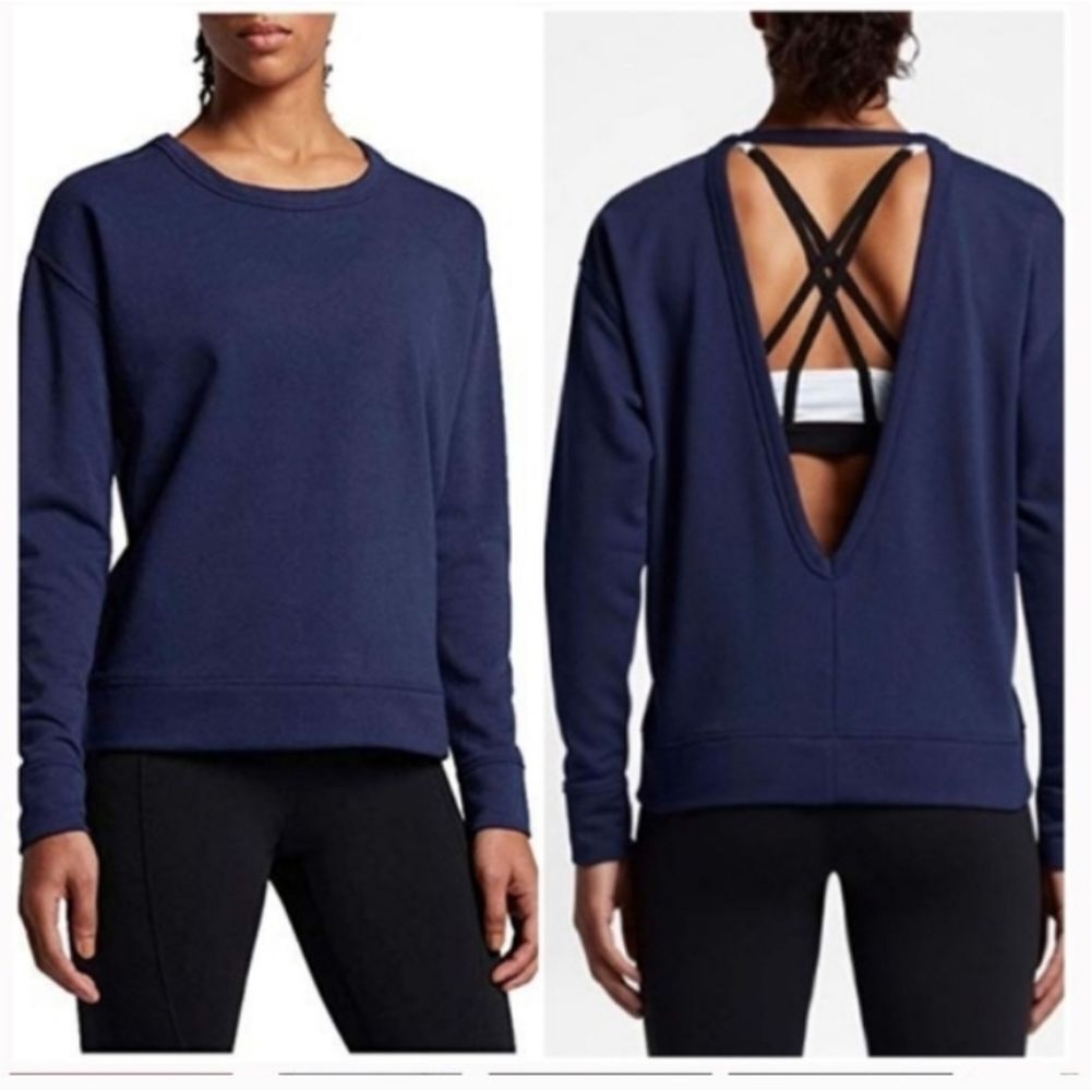 🐢 Nike Dri-Fit Versa-V Sweatshirt Open V Back. Size M Like New